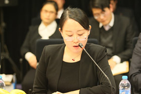 律師